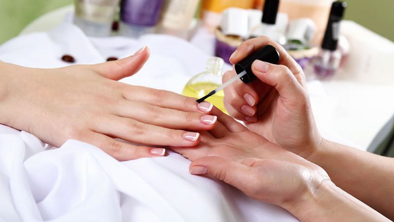 Get the Perfect Manicure at Home – How to?