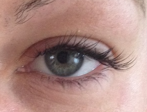 Semi Permanent Eyelashes